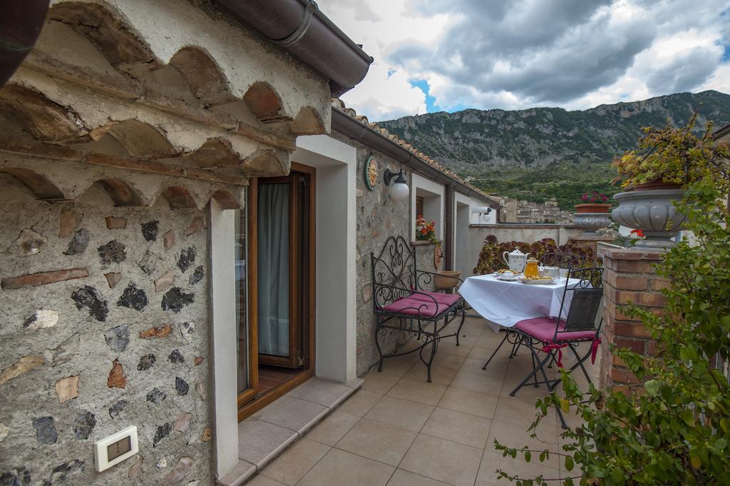 B&B La Ginestra Civita Habitación foto