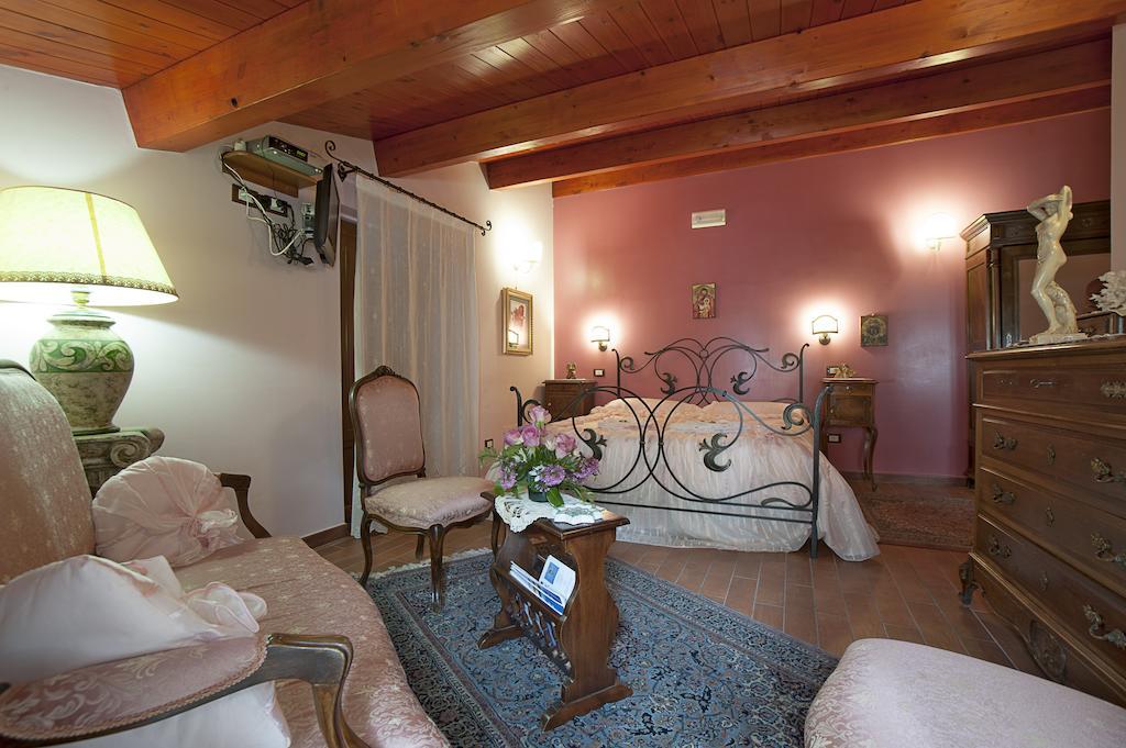 B&B La Ginestra Civita Habitación foto